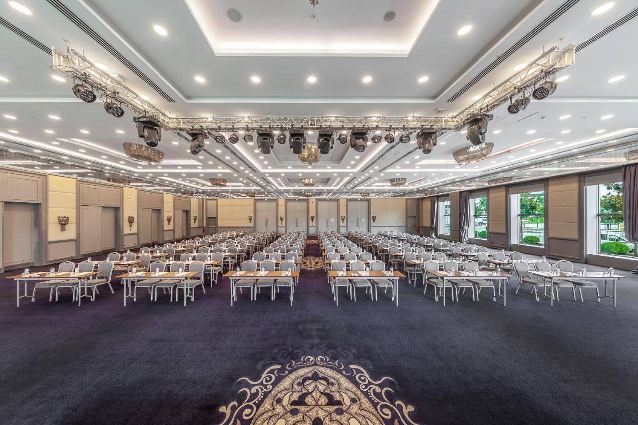Dedeman Bostanci Istanbul Hotel & Convention Center Exterior photo The main conference hall