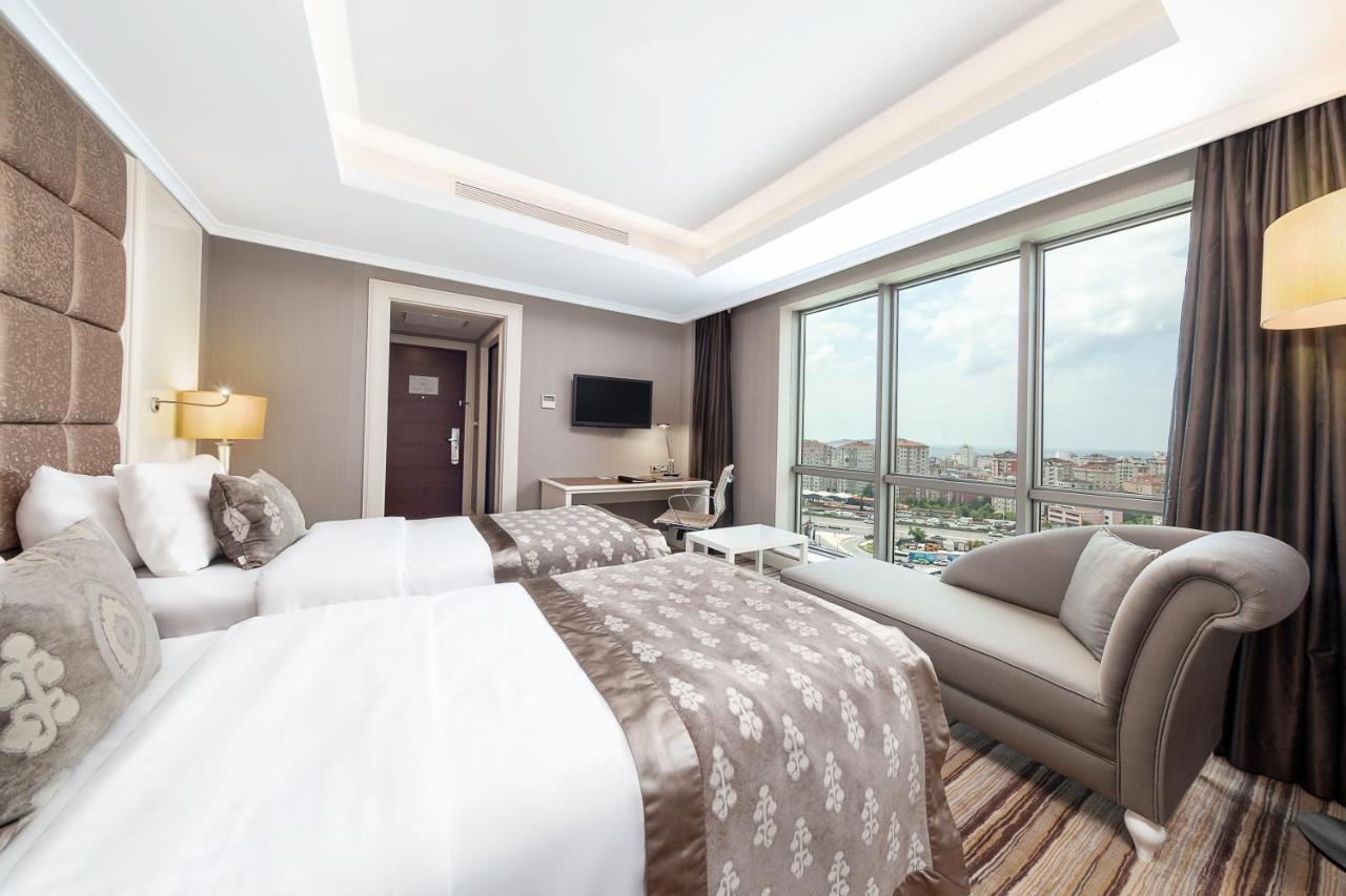 Dedeman Bostanci Istanbul Hotel & Convention Center Exterior photo Deluxe Room