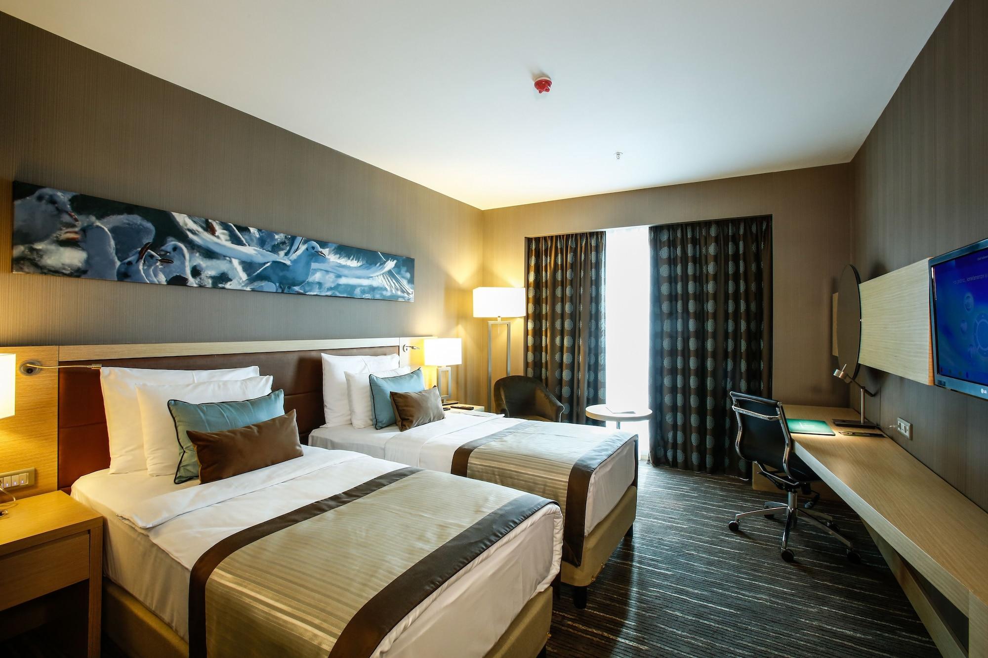 Dedeman Bostanci Istanbul Hotel & Convention Center Exterior photo Deluxe Room
