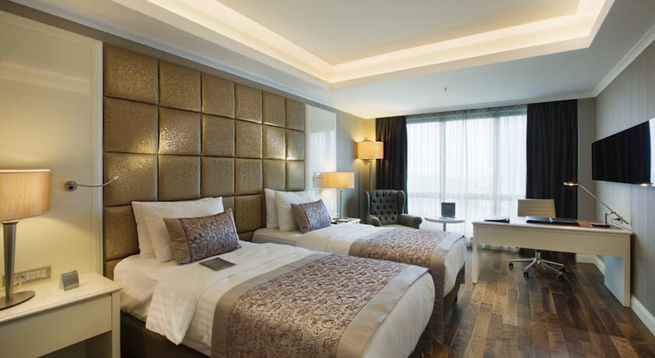 Dedeman Bostanci Istanbul Hotel & Convention Center Exterior photo Deluxe Room