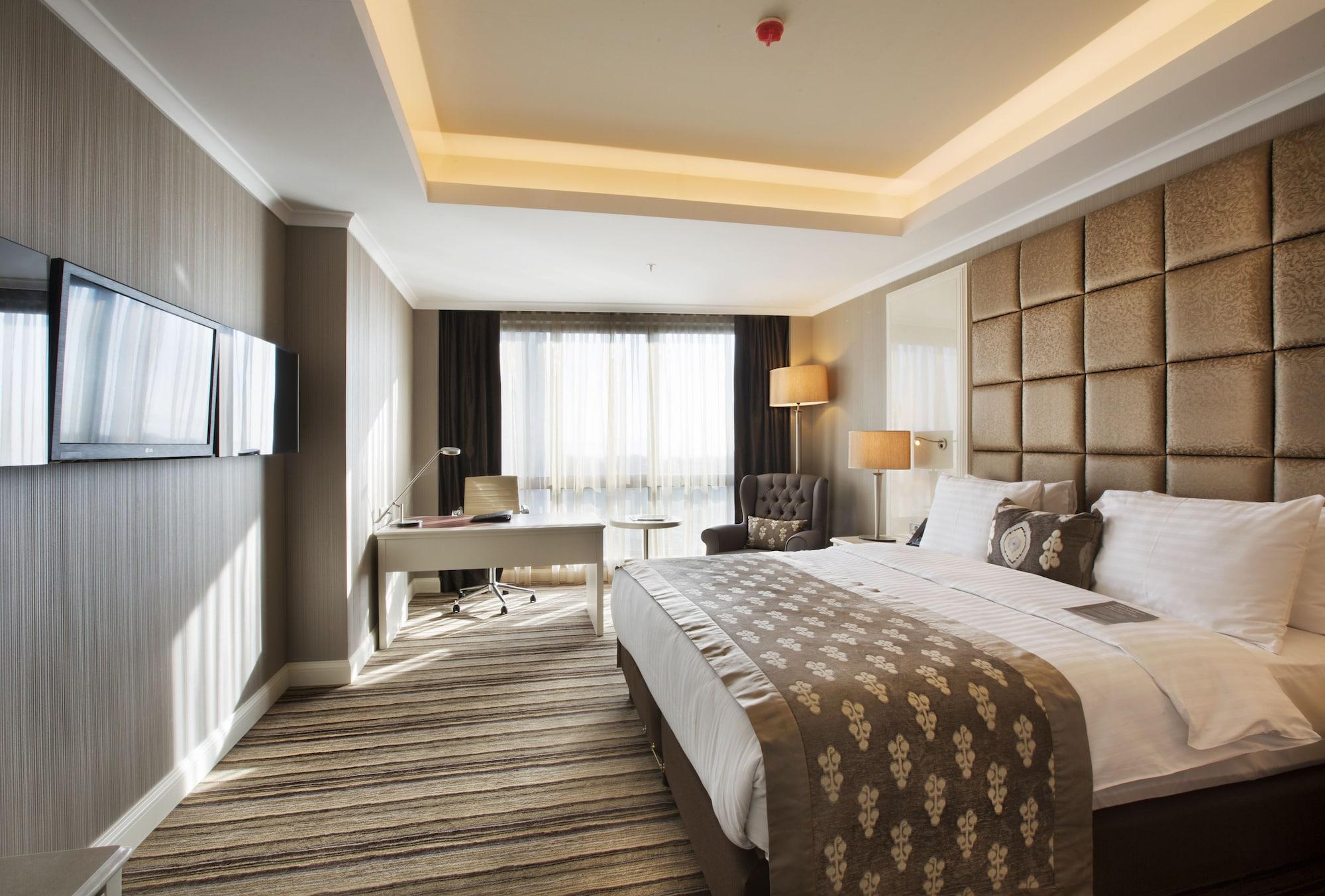 Dedeman Bostanci Istanbul Hotel & Convention Center Exterior photo Deluxe Room