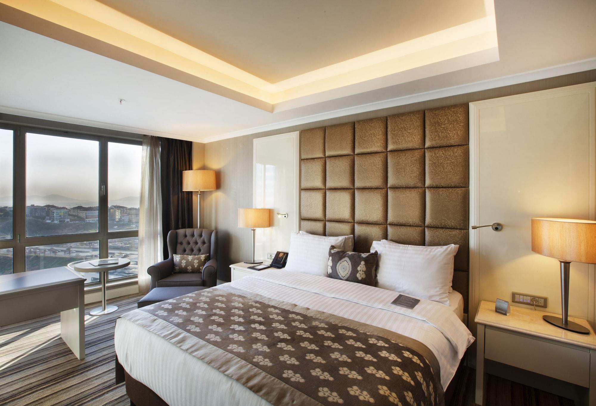 Dedeman Bostanci Istanbul Hotel & Convention Center Exterior photo Deluxe Room