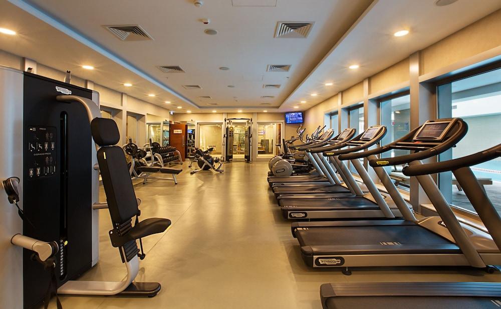 Dedeman Bostanci Istanbul Hotel & Convention Center Exterior photo The gym at the hotel